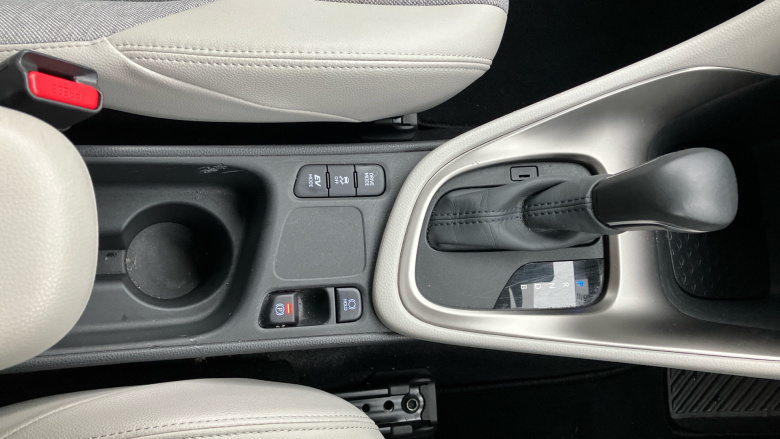 Toyota Yaris 1.5 Hybrid Excel 5dr CVT Hybrid Hatchback